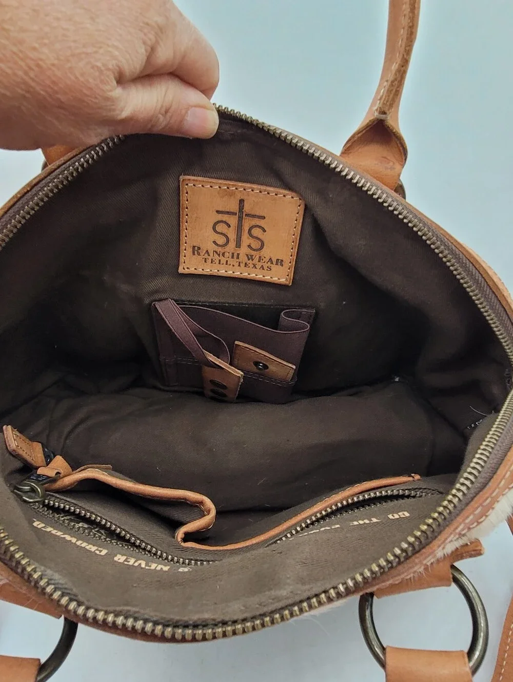 STS Ranchwear Yipee Kiyay Sansa Satchel Cowhide With Tooled Leather